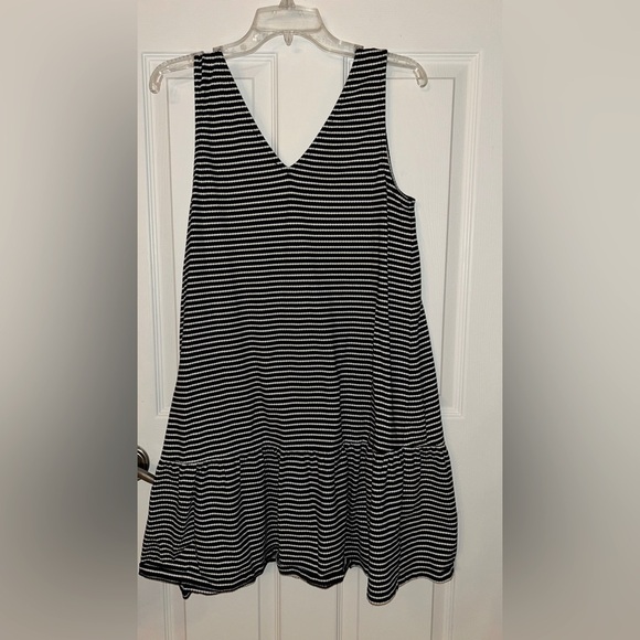 Loft Black and White Striped Sleeveless Dress Size Medium - Picture 3 of 5